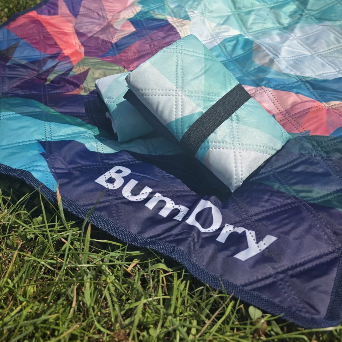 BumDry Waterproof Sit Mat - Mountains